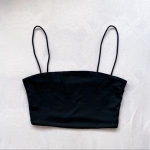 Black cropped tank top